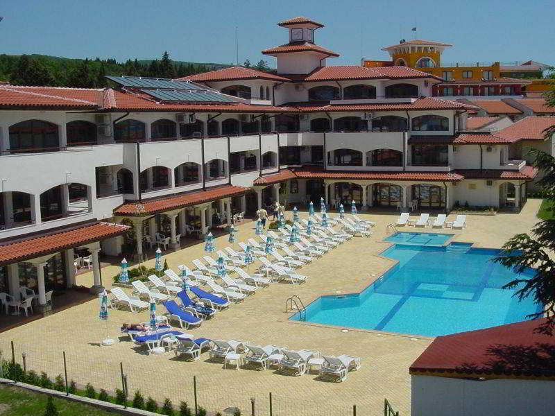 Selena Complex Hotel Pantai Sunny Luaran gambar