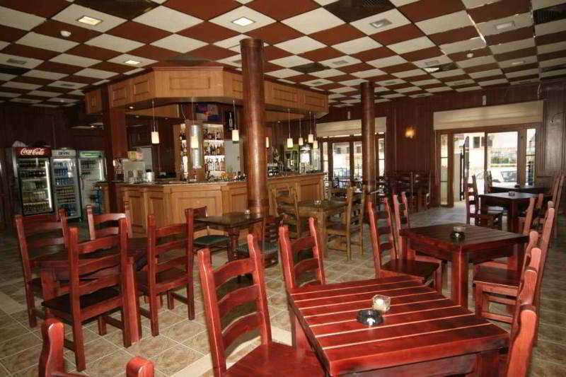 Selena Complex Hotel Pantai Sunny Luaran gambar